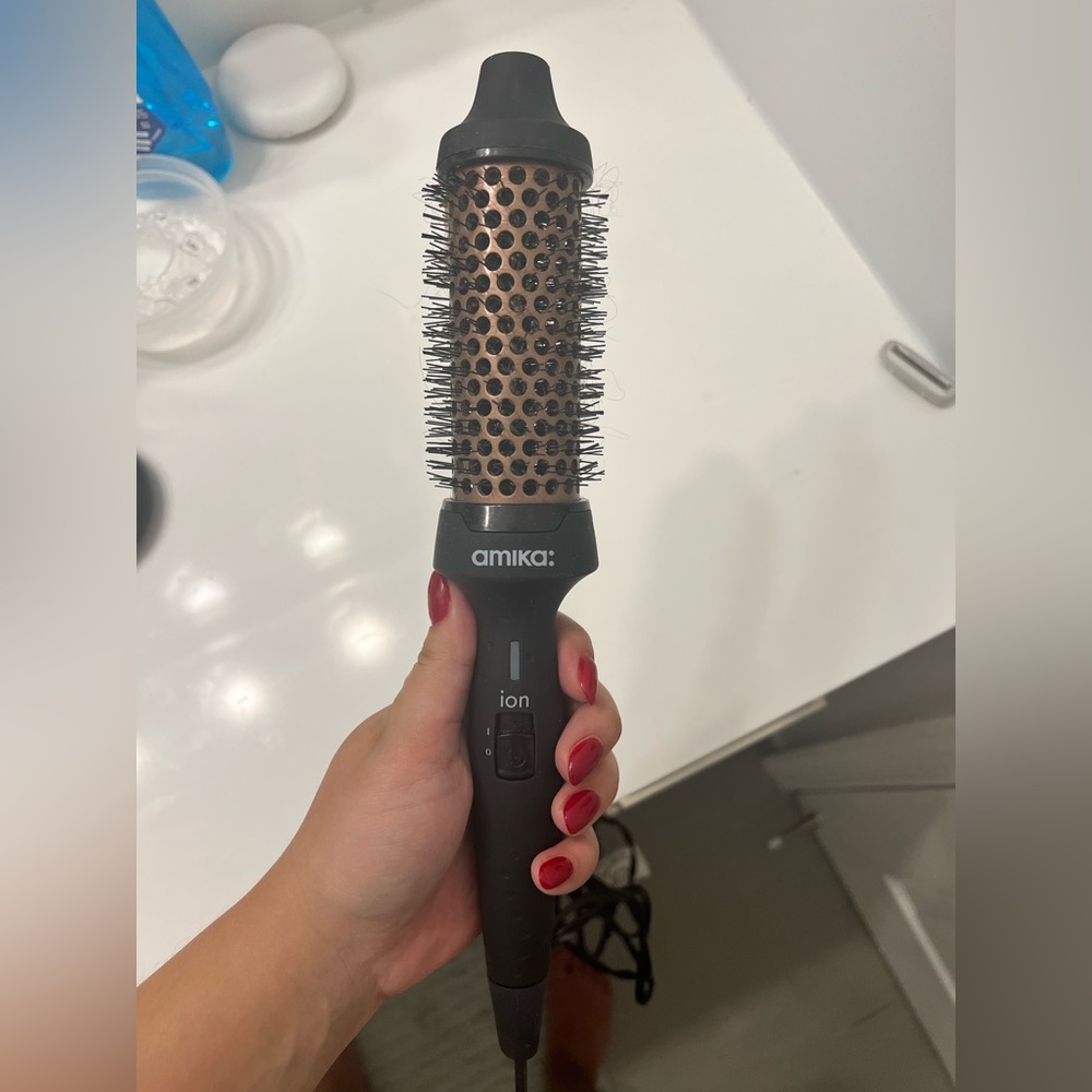 Amika Thermal Brush